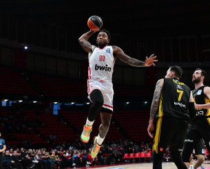 Η παρακάμερα του Ολυμπιακού και η οικογενειακή ατμόσφαιρα στο ΣΕΦ (video)