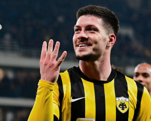 Αποθέωση Γιόβιτς στη Σερβία: «Βαδίζει προς τον Παρθενώνα των θρύλων της ΑΕΚ μαζί με τους Νικολαΐδη, Μπάγεβιτς, και Ριβάλντο»