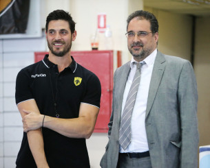 Ο Αλβανός επιστρέφει στην ΑΕΚ