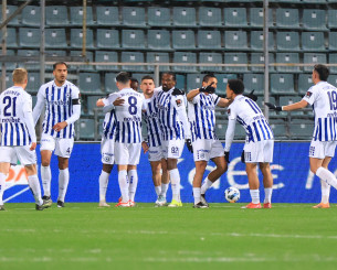 Ο Μπάκου έκανε το 0-2 για τον Ατρόμητο στο Πανθεσσαλικό (video)