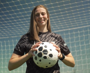 Παίκτρια τιμωρήθηκε με έξι αγωνιστικές για ρατσιστική επίθεση σε συμπαίκτριά της