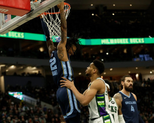 Οι Μπακς θέλουν να κάνουν τον Μοράντ συμπαίκτη του Γιάννη - Τι μπορούν να προσφέρουν στους Γκρίζλις