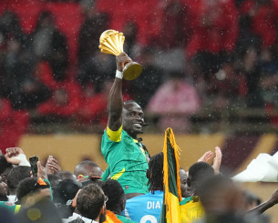 Μόνο ο Μανέ το πίστεψε: Το κάλεσμά του έφερε επιστροφή, ανατροπή και... στέψη (video)