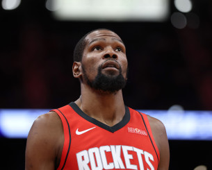 Τέταρτη σερί νίκη οι Κινγκς, με 39άρη Ντουράντ οι Ρόκετς