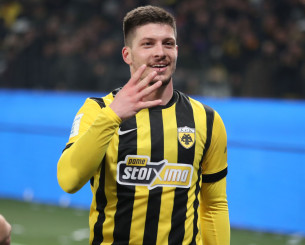 Έγραψε ιστορία ο Γιόβιτς: Ο πρώτος ποδοσφαιριστής με καρέ τερμάτων σε ντέρμπι ΑΕΚ - Παναθηναϊκού!