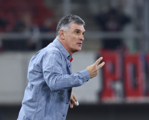 Μεντιλίμπαρ: «Την ευθύνη την έχει ο προπονητής» - Τι είπε για τον Γιαζίτζι