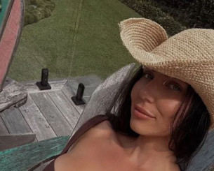 «Προδόθηκα με τον πιο απίστευτο τρόπο» - Η σύζυγος του γνωστού ποδοσφαιριστή επιβεβαίωσε ότι την απάτησε με την κολλητή της