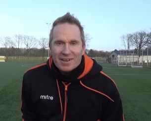 Η Άρσεναλ προσέλαβε πρώην προπονητή της Λίβερπουλ που «άλλαξε εντελώς το ποδόσφαιρο»