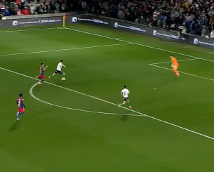 Τόσο κοντά, μα τόσο μακριά - Το χαμένο τετ-α-τετ του Λοθάνο στο 94' που θα μπορούσε να κοστίσει στη Μπαρτσελόνα (video)