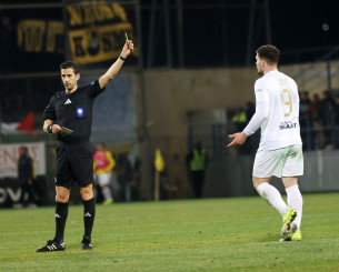 Τέσσερις παίκτες της ΑΕΚ συμπλήρωσαν κάρτες στην Τρίπολη