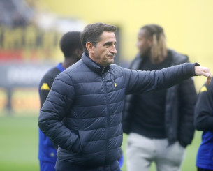 Χιμένεθ: «Απαγορεύεται να είμαστε τόσο αφελείς»