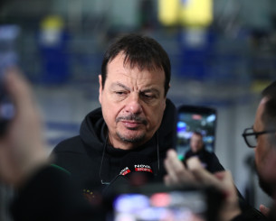 Αταμάν: «Συλλυπητήρια στην οικογένεια του ΠΑΟΚ - "Κλειδί" το πώς θα επιτεθούμε χωρίς τον Ναν»