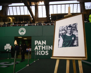 Παναθηναϊκός: «Ένας χρόνος χωρίς τον Μίμη Δομάζο, για πάντα ο Στρατηγός μας»