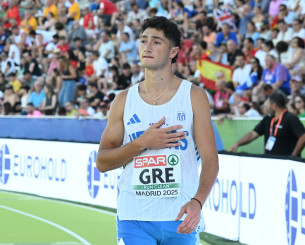 Ο Γιώργος Φρανκς κατέρριψε το πανελλήνιο ρεκόρ του Κεντέρη στα 400μ κλειστού μετά από 27 χρόνια!