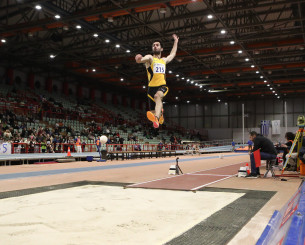 Έκλεισε θέση για το Παγκόσμιο κλειστού ο Τεντόγλου με το «καλημέρα» στην Παιανία! (video)
