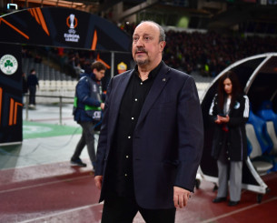 Μπενίτεθ: «Πικρό το 1-1, σημαντικό να στηριχθούμε στην ακαδημία μας»