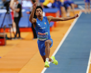 Εξαιρετική πρεμιέρα για τον Φουρλάνι στο Παρίσι