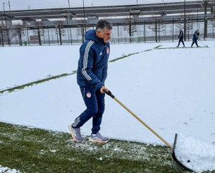 Αποθέωσε τον Μεντιλίμπαρ η Marca: «Επιβεβαιώνει ότι είναι Θεός στον Ολυμπιακό»