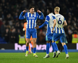 Αποθέωσε τον Κωστούλα ο προπονητής της Μπράιτον: «Μπορεί να μας αλλάξει το παιχνίδι...»