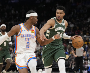 Οι Μπακς υποτάχθηκαν στους Θάντερ, παρά το double double του Γιάννη