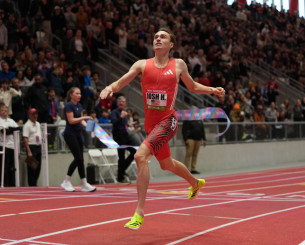 Τρομερό παγκόσμιο ρεκόρ στα 800μ κλειστού στίβου από τον Χόι μετά από 29 χρόνια!