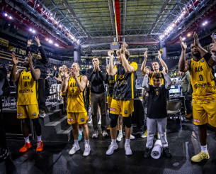 Με ενότητα και ψυχολογία στα ύψη η ΑΕΚ πάει για «τελικό»