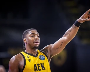 Ο «δημιουργός» Μπάρτλεϊ αλλάζει επίπεδο την επίθεση της ΑΕΚ (videos)