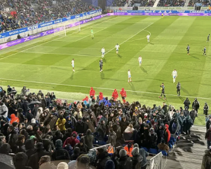 Απίστευτο περιστατικό στην Ισπανία: Οπαδός τραυματίστηκε από ένα... τραπέζι!