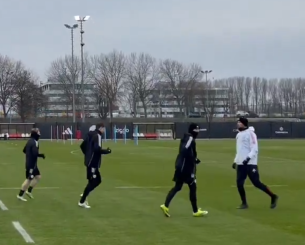 Με δύο σημαντικές επιστροφές η τελευταία προπόνηση του Άγιαξ πριν τον Ολυμπιακό