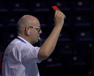 Αποβλήθηκε με κόκκινη κάρτα ο Βλάχος στο Ελλάδα-Ουγγαρία (video)