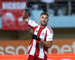 Ολυμπιακός: Στη Λιόν ο Γιάρεμτσουκ για ιατρικά