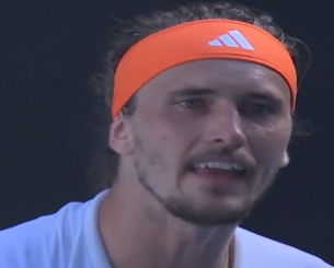 Εκτός εαυτού ο Ζβέρεφ με τον Αλκαράθ: ««Αυτά είναι μ@@@! Δεν είναι τραυματίας»» (video)