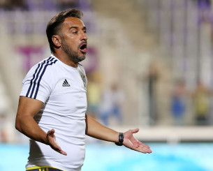 Ο Βίτορ Περέιρα υπέγραψε κι αναλαμβάνει τη Νότιγχαμ μέχρι το τέλος της σεζόν