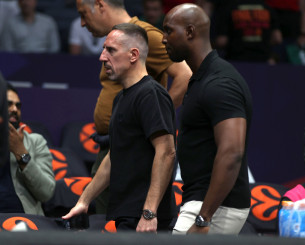 Τι αναφέρουν τα έγγραφα που «καίνε» τον Ριμπερί στο σκάνδαλο Επστάιν