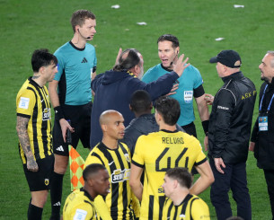 Ο αστυνομικός Μακέλι που ξεσήκωσε αντιδράσεις στο ντέρμπι