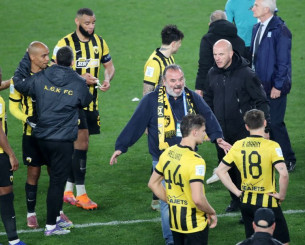 Η ΑΕΚ απαντάει στον Ολυμπιακό: «Δεν τράπηκε σε φυγή ο Ηλιόπουλος - Φαντασιοπληξίες τα περί τραμπουκισμών»