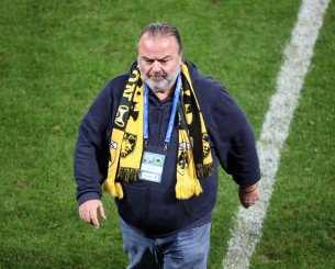 Ηλιόπουλος στα αποδυτήρια: «Δεν υπάρχει πρόστιμο, είμαι στο πλευρό σας - Στο τέλος θα είμαστε νικητές!»