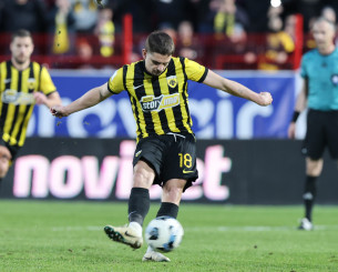 Σε έξι λεπτά η ΑΕΚ μετέτρεψε το 0-1 σε 0-4 (videos)