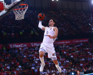 Η αλλαγή ατζέντη του Χεζόνια έχει προκαλέσει... χαμό στους Ισπανούς για το μέλλον του στη Ρεάλ