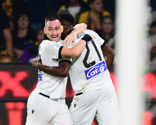 Ζίβκοβιτς και Μπάμπα: Oι «δήμιοι» της ΑΕΚ θέλουν να το ξανακάνουν και να στείλουν τον ΠΑΟΚ κορυφή