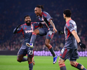 Ο Ολυμπιακός «δένει» με νέο συμβόλαιο τον Ζέλσον Μαρτίνς!