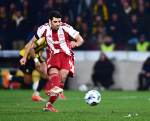 Αυτό είναι το πέναλτι στις καθυστερήσεις που χάρισε την ισοπαλία στον Ολυμπιακό