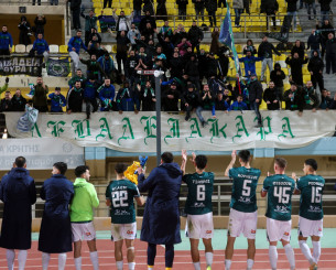 «Χαμός» στην Λιβαδειά: Ουρές από φίλους του Λεβαδειακού για ένα «μαγικό χαρτάκι» ενόψει ΟΦΗ (video)