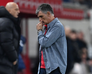 Μεντιλίμπαρ για τη μία νίκη του Ολυμπιακού σε ντέρμπι: «Τον τίτλο δεν τον κερδίζει αυτός που δεν τα χάνει, αλλά αυτός που κερδίζει τα μικρότερα παιχνίδια»