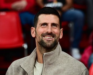 Το 'πε και το 'κανε: Ο Τζόκοβιτς στο ΣΕΦ για το παιχνίδι του Ολυμπιακού με τον Ερυθρό Αστέρα (video)