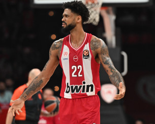 Ελαφρύ διάστρεμμα ο Ντόρσεϊ, χωρίς Γουόκαπ στη Θεσσαλονίκη ο Ολυμπιακός