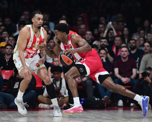 EuroLeague by night: Το τρίτο ημίχρονο της νίκης του Ολυμπιακού επί του Ερυθρού Αστέρα (video)
