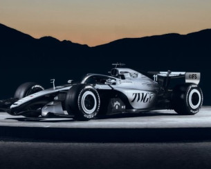 Η F1 «έκλεψε» την παράσταση στο Super Bowl με την παρουσίαση του μονοθεσίου της Cadillac