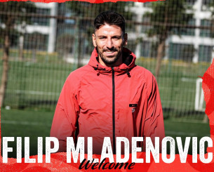 Η Καραγκιουμρούκ ανακοίνωσε τον Μλαντένοβιτς