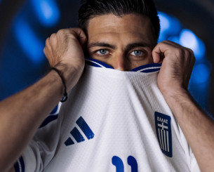 Αυτή είναι η νέα εμφάνιση της Εθνικής Ελλάδας (photo)